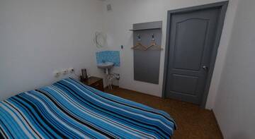 Фото номера Двухместный номер с 1 кроватью Гостиница Lucomoria Hostel Abakan г. Абакан 4
