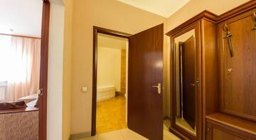 Фото номера Апартаменты 5 Гостиница Персона г. Абакан 4
